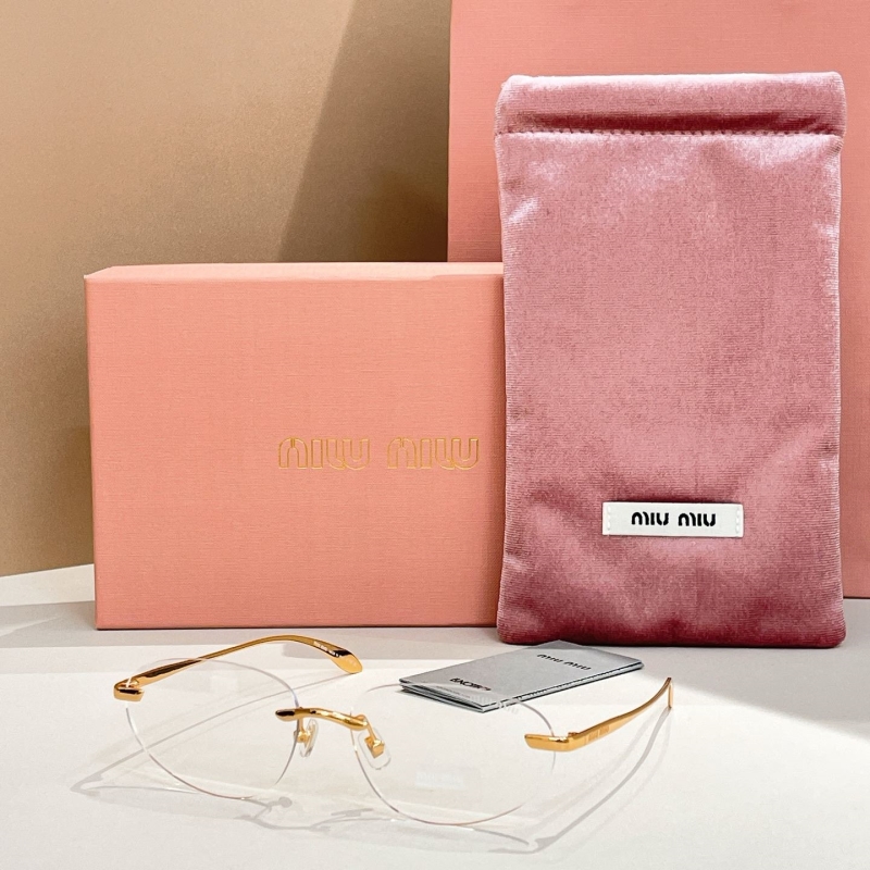 MIU MIU